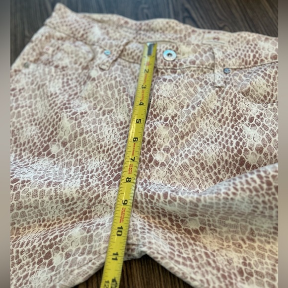 AG Adriano Goldschmied Animal Print Farrah Ivory Snakeskin Jeans - Picture 8 of 8